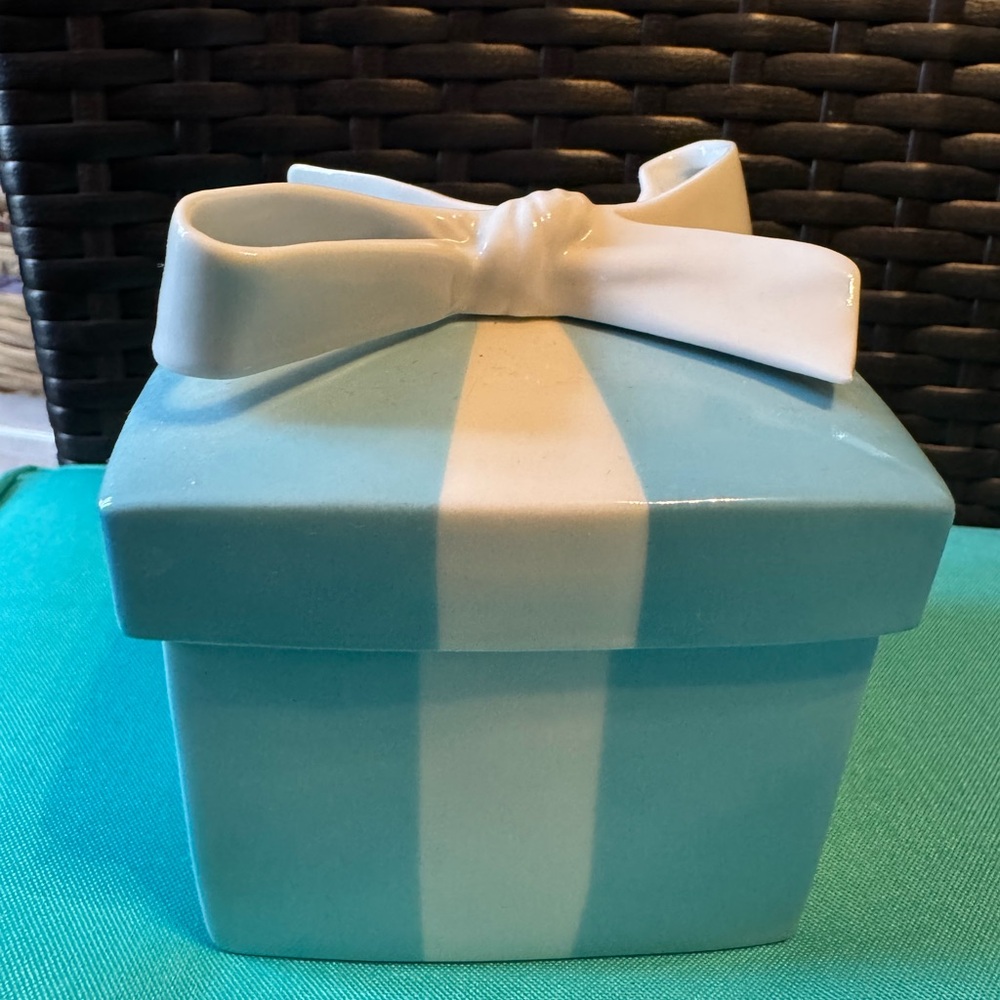 Tiffany & Co. Blue and Cream Ceramic, Perfect.